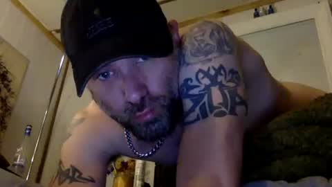 allitrunnin online show from December 1, 5:07 pm