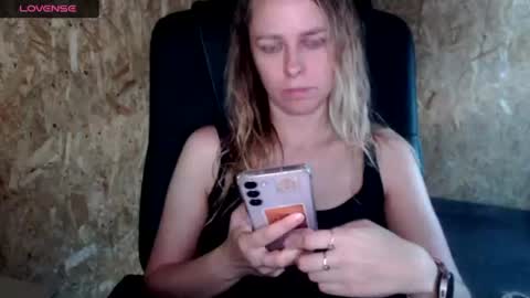 Snapshot of alllexandra chatting on June 30, 4:08 pm alllexandra online show from June 30, 4:08 pm