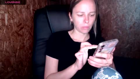 Snapshot of alllexandra chatting on August 2, 5:22 pm alllexandra online show from August 2, 5:22 pm