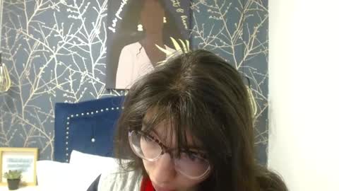 Snapshot of alllyson_ chatting on May 19, 8:26 pm alison online show from May 19, 8:26 pm