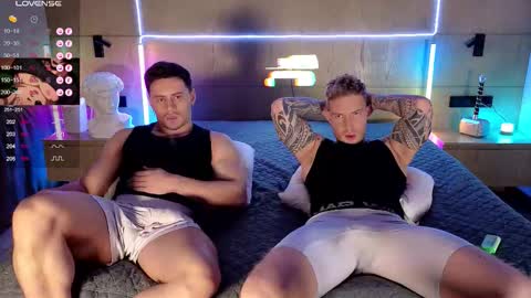 Snapshot of alltimehorny19 chatting on October 31, 9:16 pm Justin online show from October 31, 9:16 pm