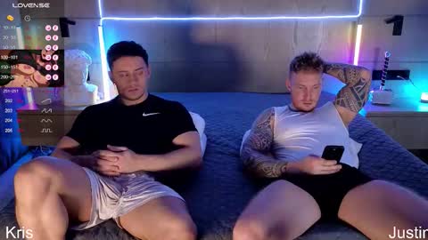 Snapshot of alltimehorny19 chatting on November 4, 3:55 pm Justin online show from November 4, 3:55 pm