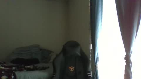 ally12334 online show from April 1, 10:18 pm