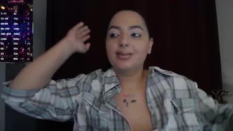         online show from November 4, 9:25 pm