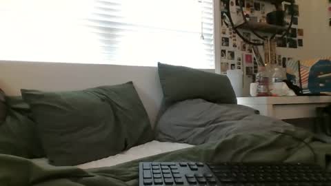 Snapshot of allylove2626 chatting on September 15, 6:30 pm allylove2626 online show from September 15, 6:30 pm