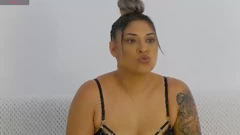 allywillow online show from June 25, 2:21 pm
