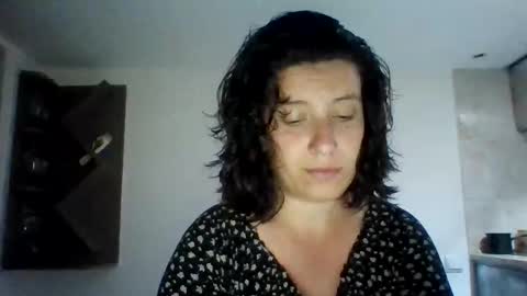 Snapshot of alma_amy chatting on May 7, 8:36 pm Alma online show from May 7, 8:36 pm