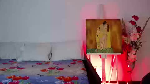 alma_art_ online show from September 9, 9:58 pm