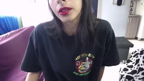 Snapshot of alma_sweet chatting on April 29, 5:17 pm Arhantxa online show from April 29, 5:17 pm