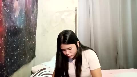 Snapshot of almacia chatting on February 25, 8:13 am almacia online show from February 25, 8:13 am