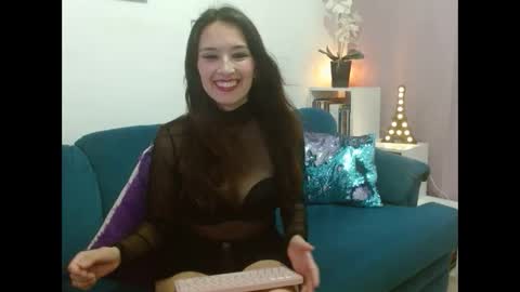 Snapshot of almaglow chatting on April 23, 5:26 pm Alma online show from April 23, 5:26 pm