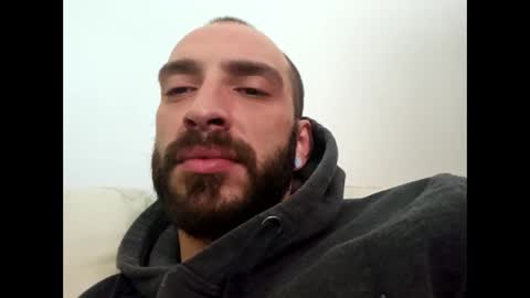 Snapshot of almarik chatting on March 10, 3:50 pm almarik online show from March 10, 3:50 pm