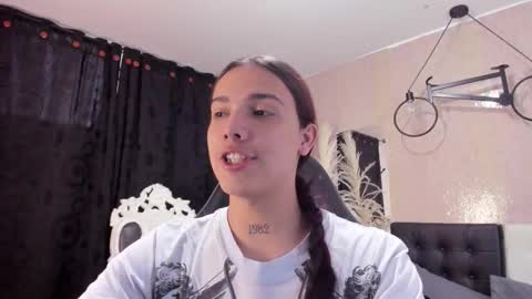 Santy online show from February 5, 7:07 pm