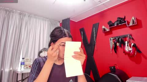 Snapshot of almazz_ chatting on April 22, 9:27 pm Santy online show from April 22, 9:27 pm