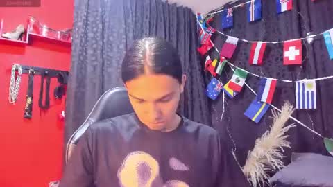 Snapshot of almazz_ chatting on July 8, 6:34 pm Santy online show from July 8, 6:34 pm