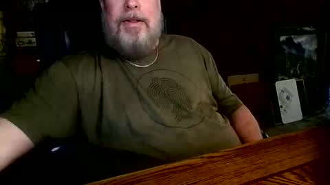 Snapshot of almostdaylight chatting on May 31, 1:07 pm AlmostDaylight online show from May 31, 1:07 pm