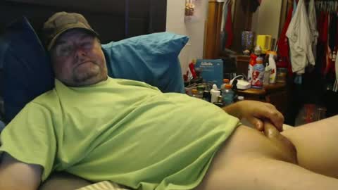Snapshot of almostheaven chatting on June 19, 12:09 pm almostheaven online show from June 19, 12:09 pm