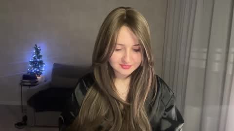 Anna online show from January 5, 11:30 pm