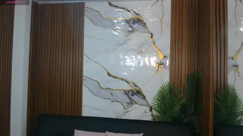alonddra_tay online show from May 11, 11:27 am