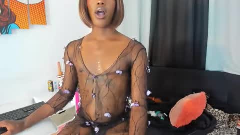 alondra online show from March 21, 8:08 am