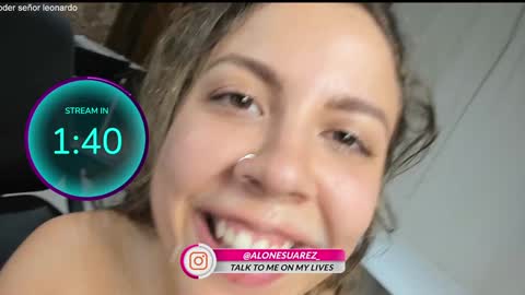 Alondra Suarez online show from October 17, 4:09 pm