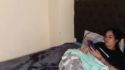 Contreras online show from February 2, 2:43 am