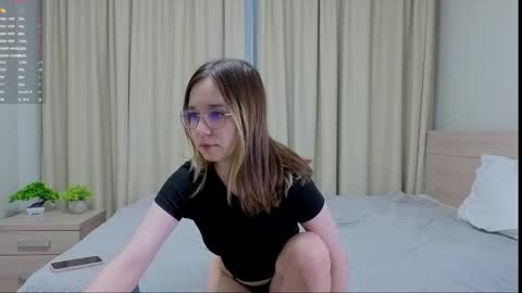 Alorenna online show from March 18, 6:00 pm