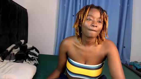 alotta_titties online show from February 3, 7:19 pm