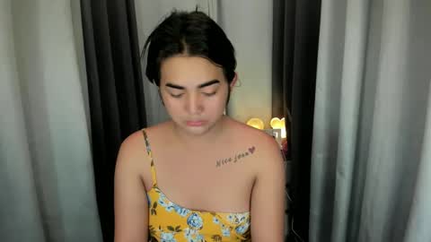 Snapshot of alovelydollnica chatting on March 12, 4:51 am alovelydollnica online show from March 12, 4:51 am