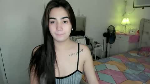 Snapshot of alovelydollnica chatting on April 23, 12:12 am alovelydollnica online show from April 23, 12:12 am