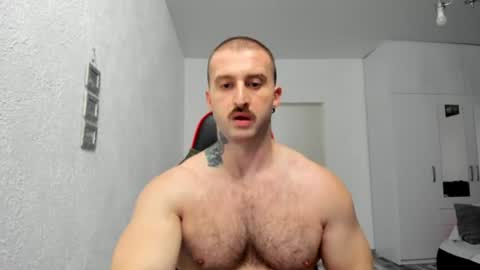 MuscleGod online show from July 13, 11:51 pm