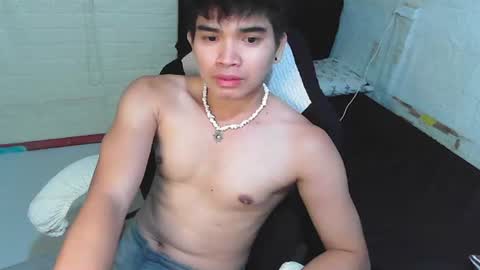 Snapshot of alpha_rider chatting on June 26, 11:25 am Angelo online show from June 26, 11:25 am
