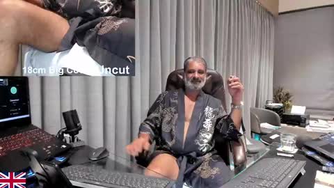 alpha_uk_boss online show from May 2, 3:33 am