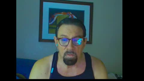 alphablue_wolf1295 online show from October 1, 9:15 am