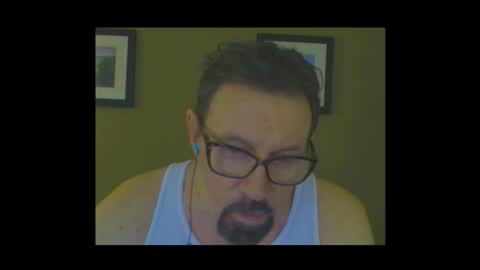 alphablue_wolf1295 online show from February 17, 11:55 pm