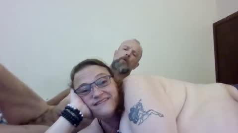 Snapshot of alphaluna709 chatting on November 4, 4:17 pm alphaluna709 online show from November 4, 4:17 pm