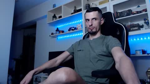 Snapshot of alphamastertodd chatting on November 6, 2:12 am MasterTodd online show from November 6, 2:12 am