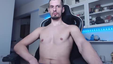 Snapshot of alphamastertodd chatting on December 18, 2:06 am MasterTodd online show from December 18, 2:06 am