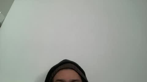 Snapshot of alphandre chatting on February 25, 6:03 am AlphAndre online show from February 25, 6:03 am