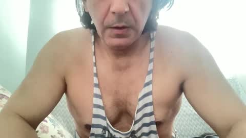 Snapshot of alphandre chatting on March 4, 7:08 am AlphAndre online show from March 4, 7:08 am