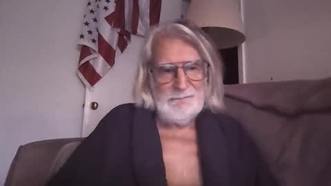 AlphaUniform online show from February 21, 5:47 pm