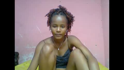 Snapshot of alphosettah chatting on December 8, 6:43 am alphosettah online show from December 8, 6:43 am