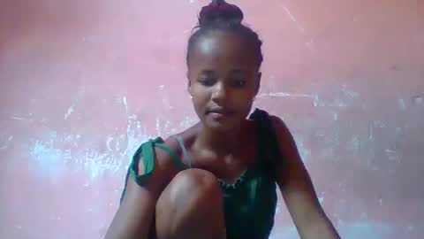 Snapshot of alphosettah chatting on February 16, 7:37 am alphosettah online show from February 16, 7:37 am