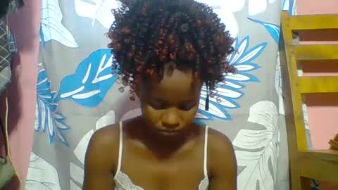 Snapshot of alphosettah chatting on February 18, 4:04 am alphosettah online show from February 18, 4:04 am