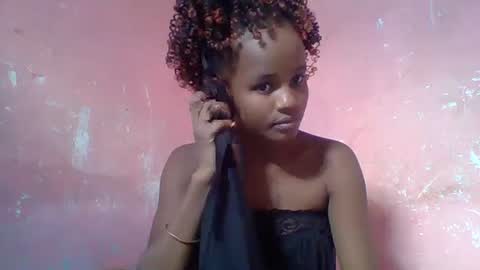 Snapshot of alphosettah chatting on March 4, 8:02 am alphosettah online show from March 4, 8:02 am