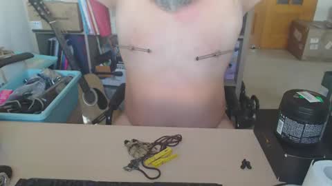 Snapshot of alpistesub chatting on December 3, 2:38 pm alpistesub online show from December 3, 2:38 pm