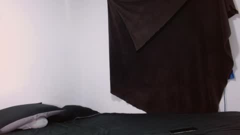 Snapshot of alucard_smith_ chatting on May 5, 4:59 pm Smith and lucy online show from May 5, 4:59 pm