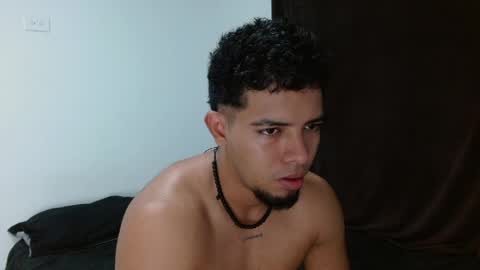 Snapshot of alucard_smith_ chatting on May 8, 11:37 am Smith and lucy online show from May 8, 11:37 am