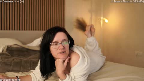 Lucid Dreaming online show from October 18, 6:41 pm