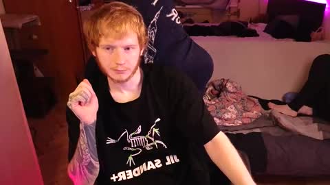 Snapshot of alvin__main chatting on February 9, 8:13 pm Alvin Puska -- online show from February 9, 8:13 pm